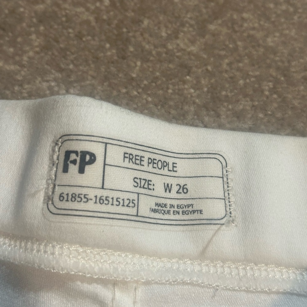 FREE PEOPLE Women’s White Frayed Skinny leg Pull-on Jeans size 26 - Picture 4 of 14